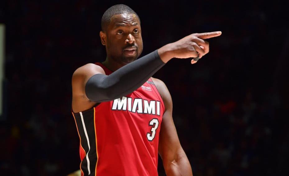  黄蜂海沃德达成生涯万分里程碑时刻  