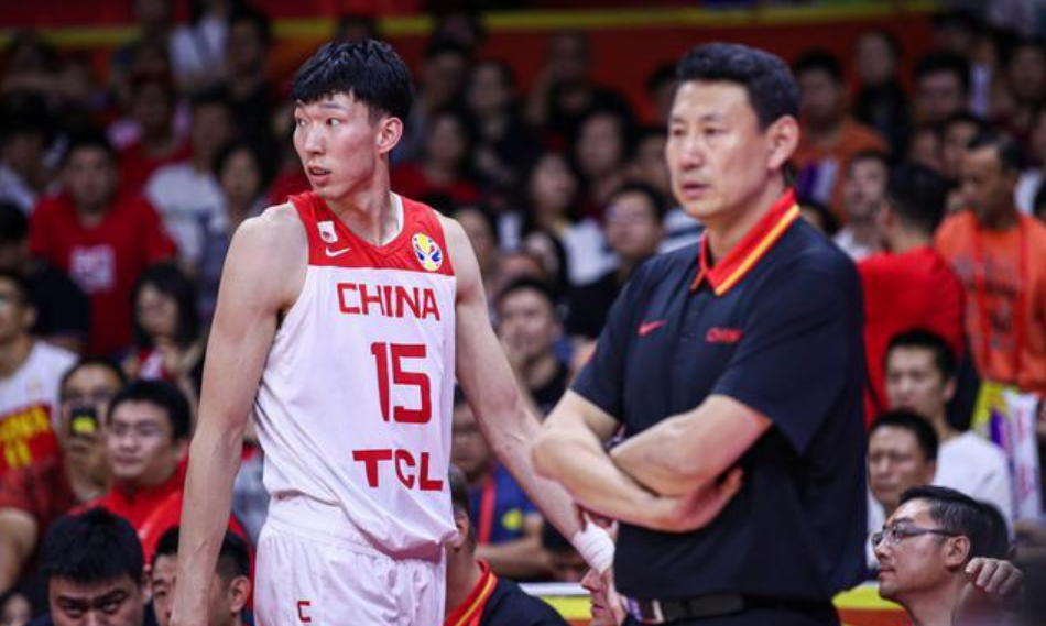  弗赖堡定位球战术奏效，德甲保级大战暗藏玄机